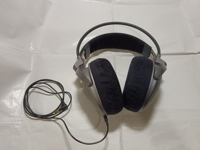Sony MDR-CD2000