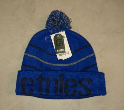 Etnies pipo - uusi