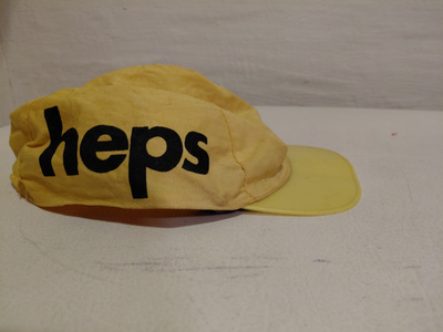 RETRO  HEPS  LIPPIS