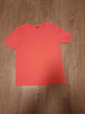 Pinkki t-paita koko 38