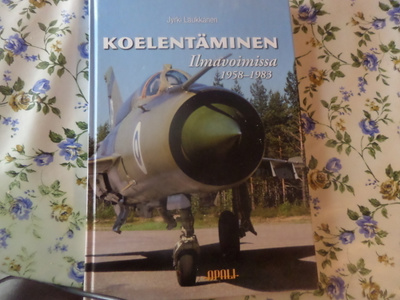 jyrki laukkanen koelentäjänä ilmavoimissa 1958-1984