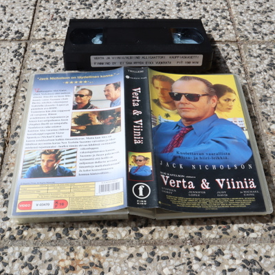 Verta ja Viiniä + Albiino Alligaattori - VHS