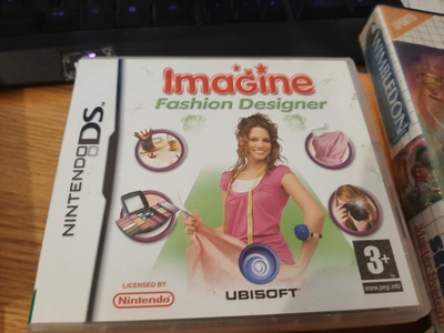 Nintendo DS Imagine Fashion Designer CIB