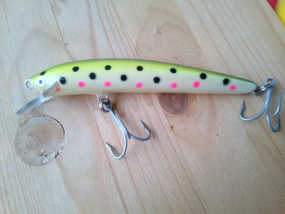 Nils Master Invincible 12cm, värikoodi merkitty