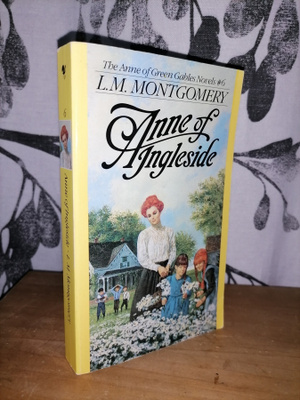 L. M. Montgomery - Anne of Ingleside - Bantam 1992