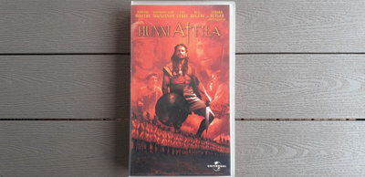 VHS: Hunni Attila / Attila The Hun (Gerard Butler 2000)