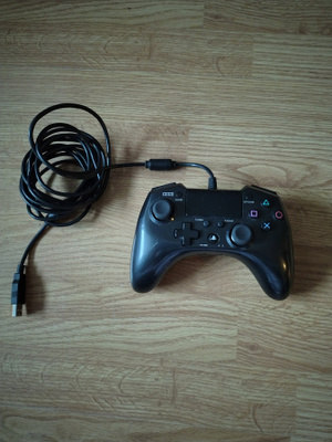 Playstation PS4 langallinen ohjain