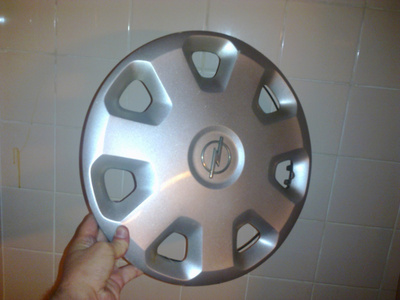 Opel pölykapseli!