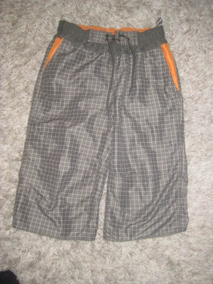 ** ruutushortsit koko 152 cm