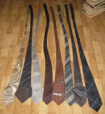 Kravatteja (9 kpl)