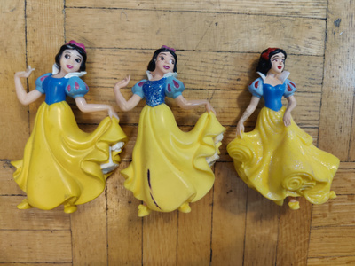 Disney Bullyland kolme erilaista Lumikkia