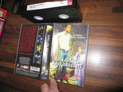 POIKA,JOLLE KÄVI HASSUSTI ; VHS