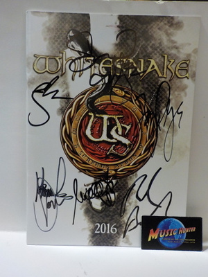 WHITESNAKE 2016 KIERTUEKIRJA NIMMAREILLA +