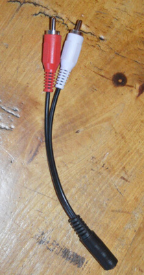 Stereoäänikaapeli: 2× RCA uros - 3.5 mm naaras