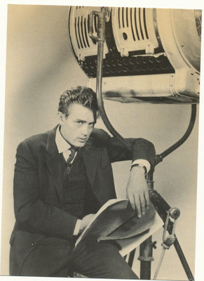 Filmitähti JAMES DEAN