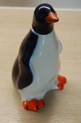 Lomonosov pingviini karahvi