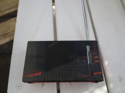 Matkaradio Grundig Solo Boy