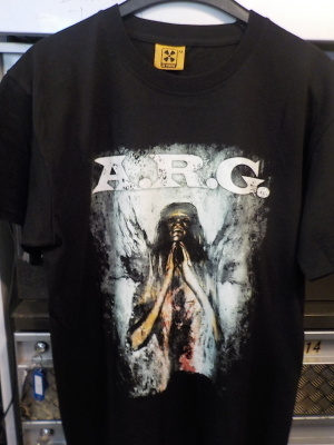 A.R.G. UUSI T-PAITA KOKO M