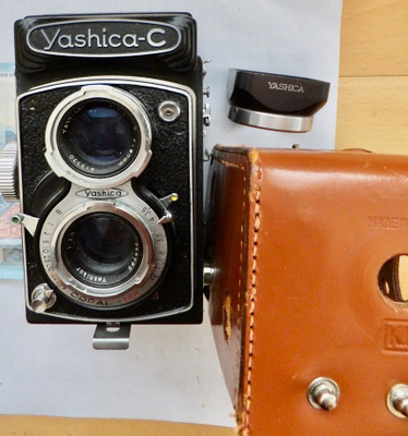 VANHA Kamera Yashica C SIISTI