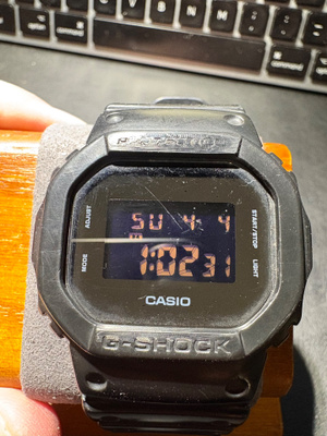 Casio G-Shock DW-5600BB musta digitaalinen rannekello