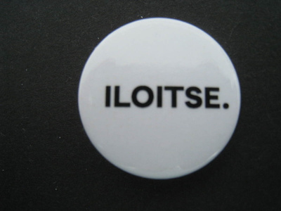 Iloitse. rintamerkki badge pinssi