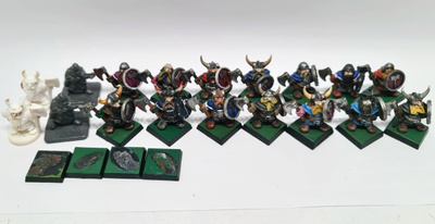 WHFB - 19kpl Dwarf figuureita (80-luku) [F8]