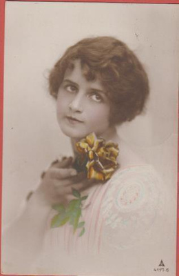 Neito ja ruusut - kulk. v 1917