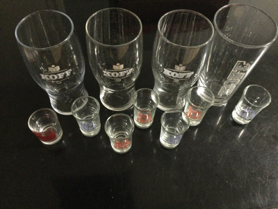 OLUT-TUOPIT.   4 KPL + shottilasit 7 KPL.  nouto.