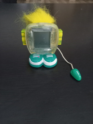 Hasbro: Zudes