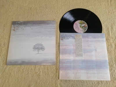 GENESIS - Wind & Wuthering LP
