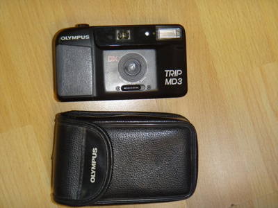 OLYMPUS TRIP MD3 KAMERA laukkuineen
