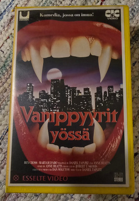 Vhs  fi  VAMPYYRIT YÖSSÄ