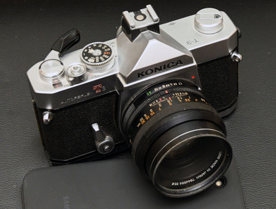 KONICA AUTOREFLEX T3