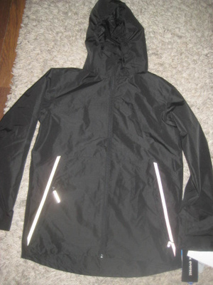 **EVEREST ulkoilutakki, uusi koko 170/176 cm**