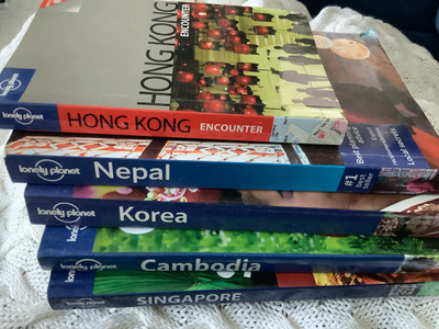 Lonely Planet travel quide in English