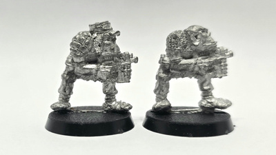 WH40K - 2kpl Space Ork Trooper (1987) [S16]