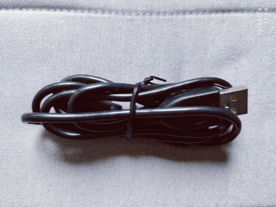 MiniB-USB kaapeli ca. 90cm ("high-profile")
