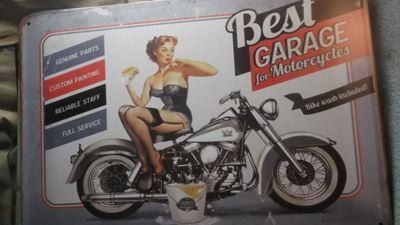 Peltikyltti Best Garage. Harley-Davidson Panhead