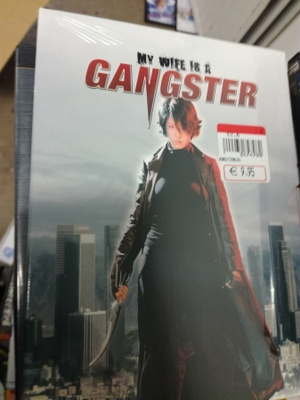 my wife is a gangster