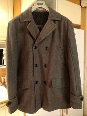 COTTONFIELD talvitakki 54-56/XXL-koko 80% villaa.
