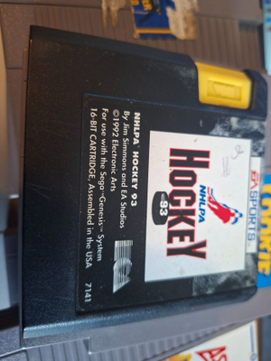 Sega Mega Drive NHLPA Hockey 93