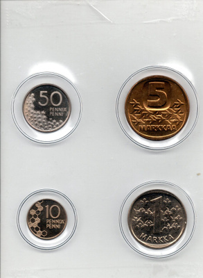 5 markkaa, 1 markka, 50 penniä ja 10 penniä 1990
