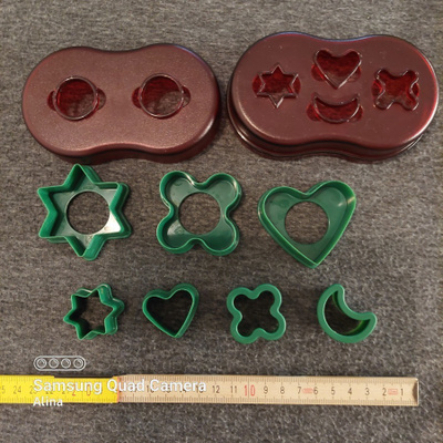 Tupperware piparkakkumuotit 7 erilaista + kotelo