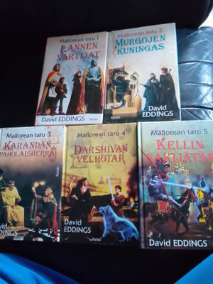 David Eddings Mallorean taru 1-5 kovakantiset