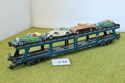 #U84 Märklin 4234 autojenkuljetusvaunu + 4 autoa