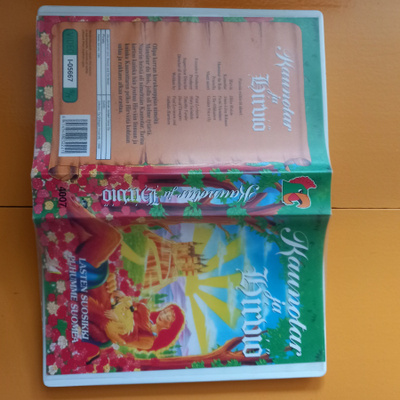 Kaunotar ja hirviö [VHS]
