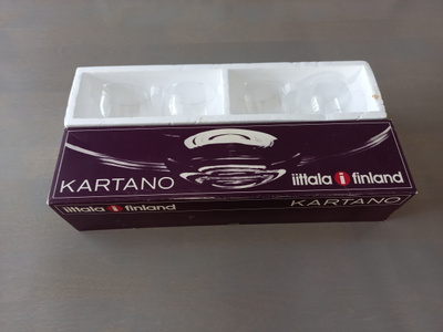 Iittala kartano sarjan lasit alkuperäislaatikossaan