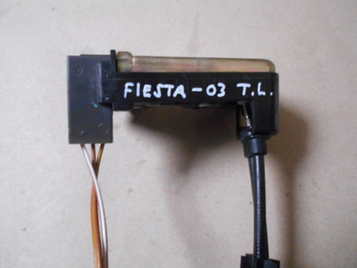 Takaluukun lukkolaite Ford Fiesta Mk5.