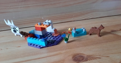 Sekalainen setti legoja