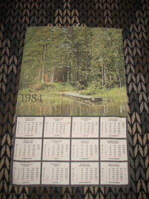 VANHA KALENTERIPYYHE V. 1984